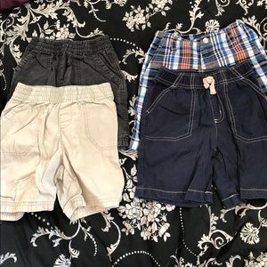 4T bundle. Shorts and two shirts.